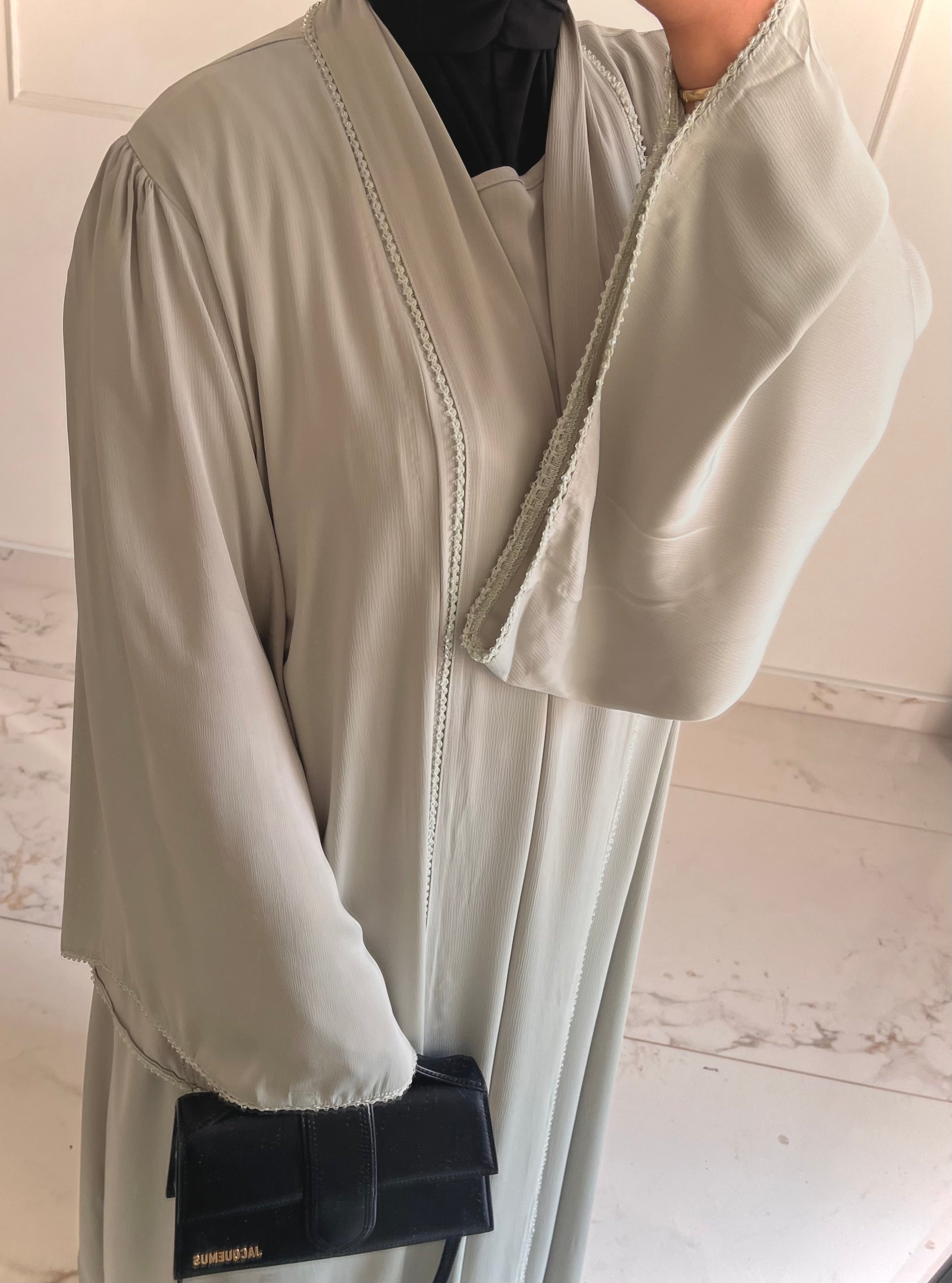 SATIN KIMONO